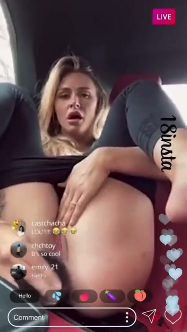 Squirting in the car