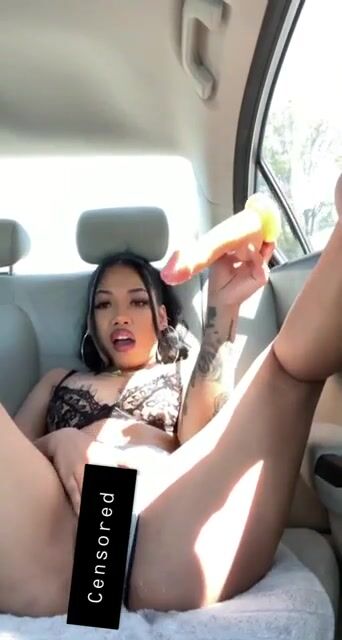 In da car