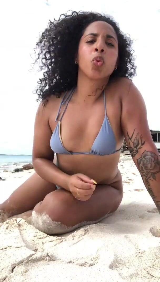 Wanna join me at the beach?