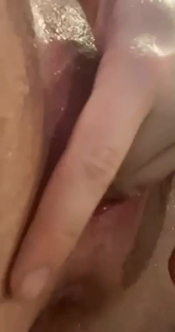 I couldn’t hold it in ????