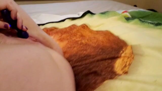I LOVE squirting with a full bladder... makes the orgasm feel soooo much better